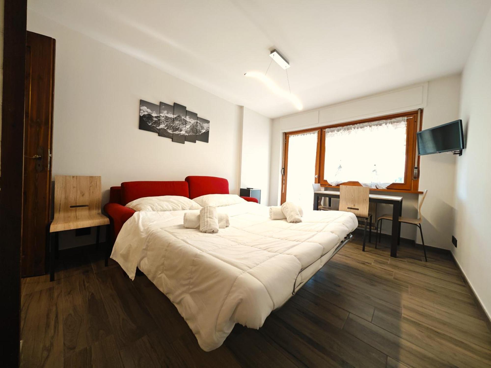 Hostdomus - City Center Apartment Сестрієре Екстер'єр фото